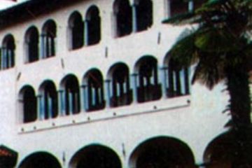 Casa Canonica - Vista Facciata Cortile interno